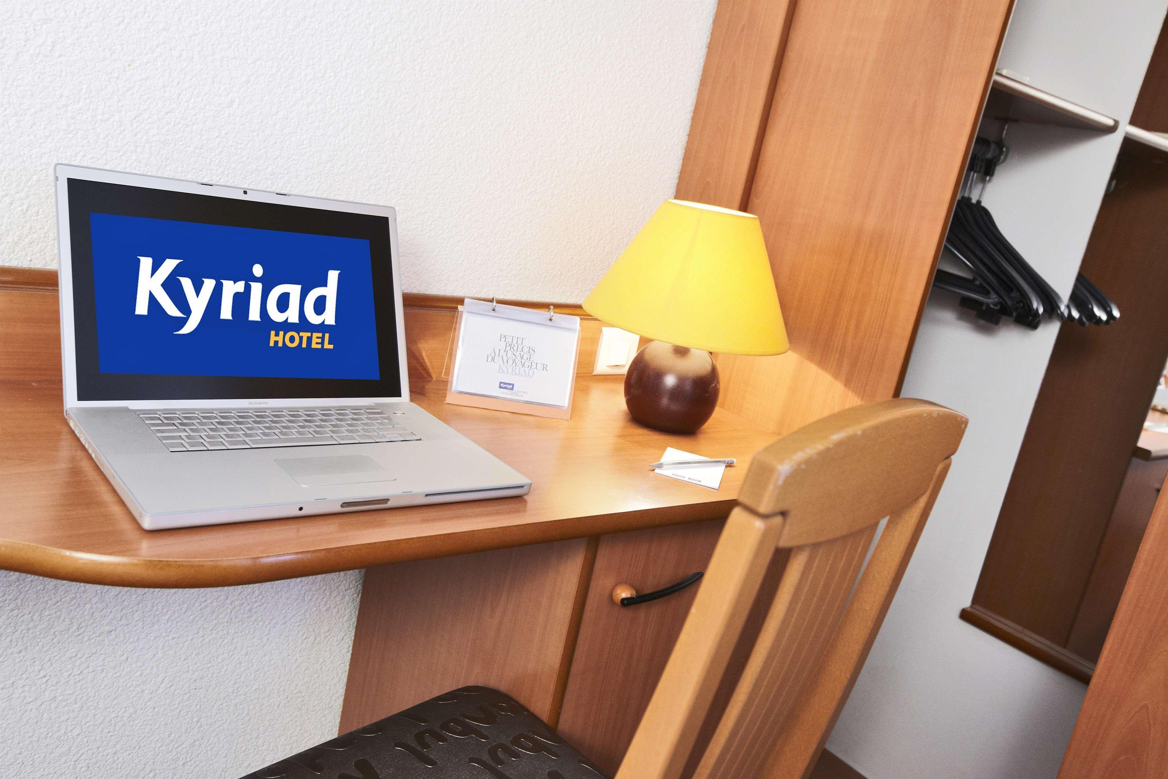 Kyriad Toulon Est Hyeres La Garde La Garde  Exterior foto
