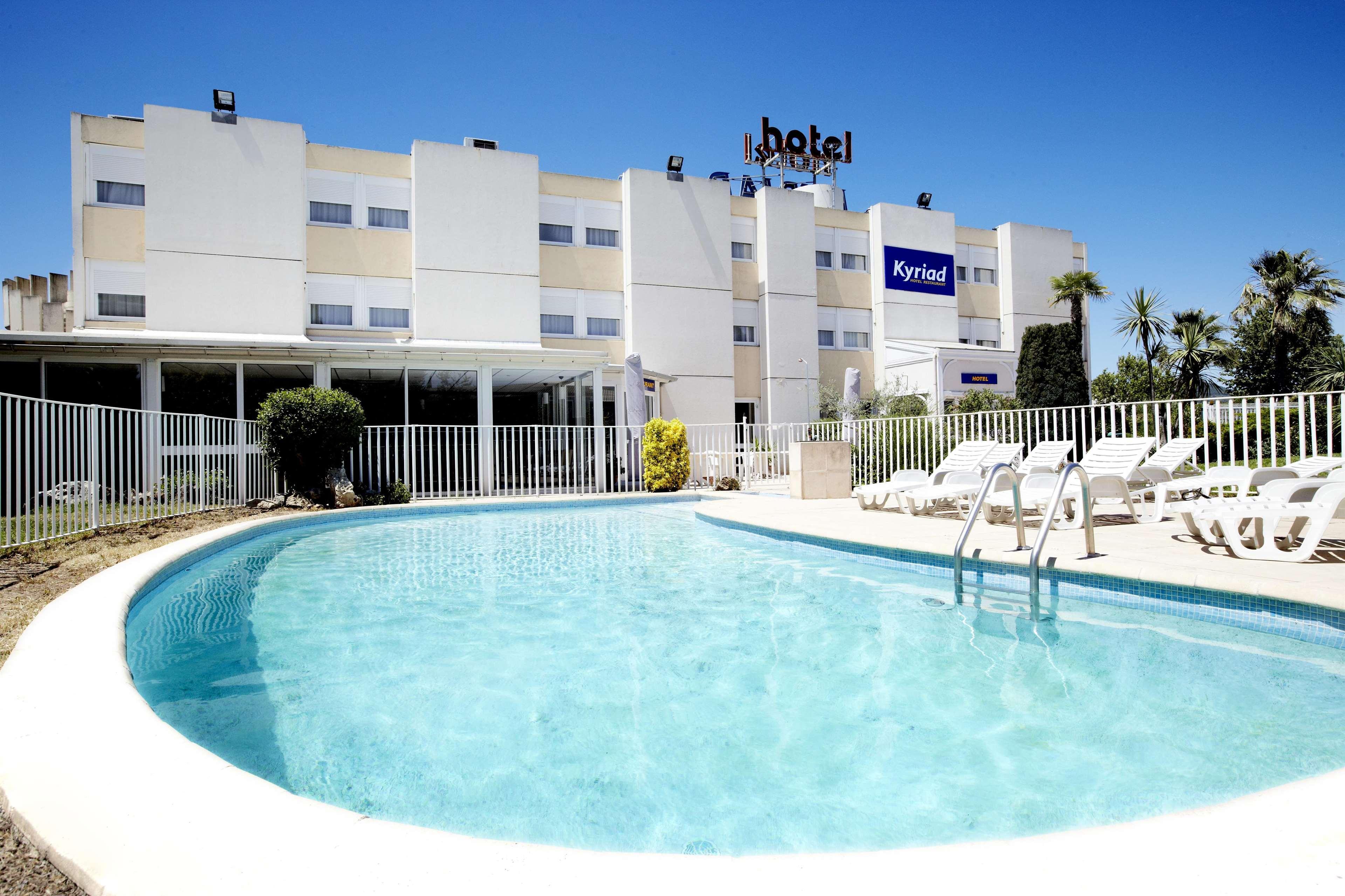 Kyriad Toulon Est Hyeres La Garde La Garde  Exterior foto